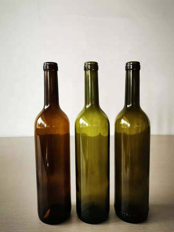 Hot Sales Factory Price 750ml Empty Bordeaux Glass Wine Bottles Round Shape
