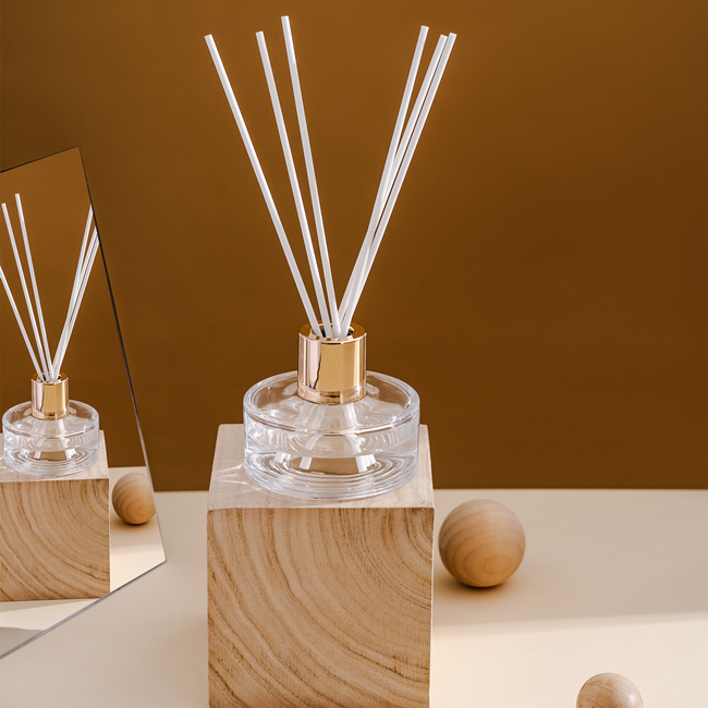 Hot SalesEmpty Diffuser Glass Oils Aroma Car Air Freshner Bottles