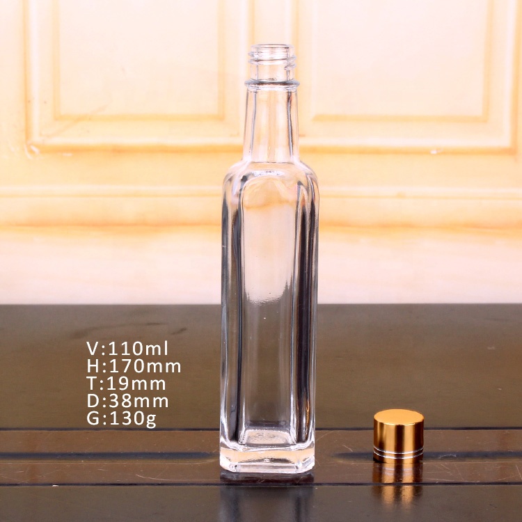 Hot Sell 30ml 50ml 100ml Square Shape Empty Glass Olive Oil Liquor Wine Bottle with Screw Lid