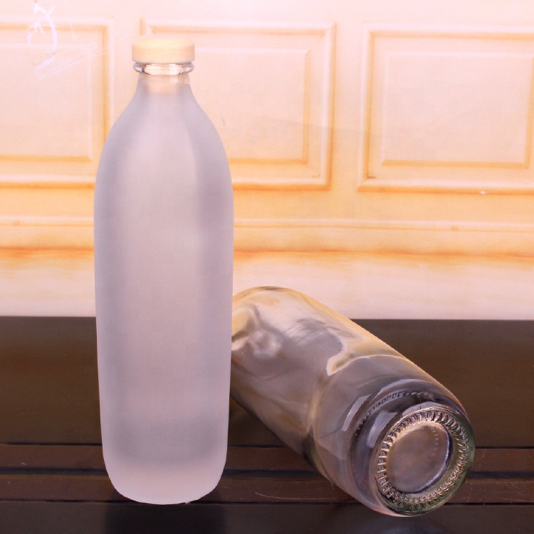 Hot Sell 350ml 500ml Empty Frost Glass wine water bottle for juice with Polymer Stopper