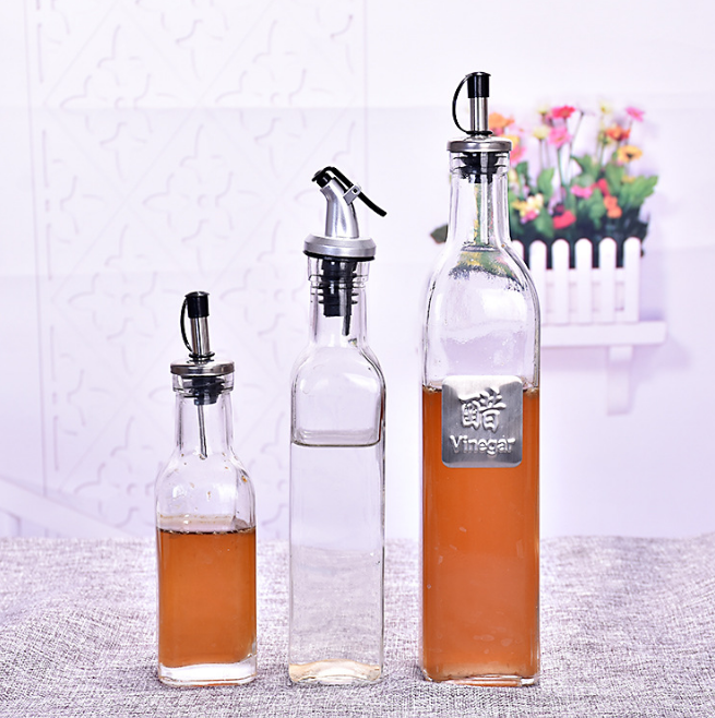 Hot Sell square shape empty 500ml glass vinegar cruet olive oil bottle with dispenser for kitchen