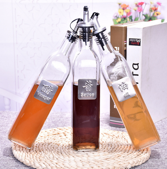Hot Sell square shape empty 500ml glass vinegar cruet olive oil bottle with dispenser for kitchen