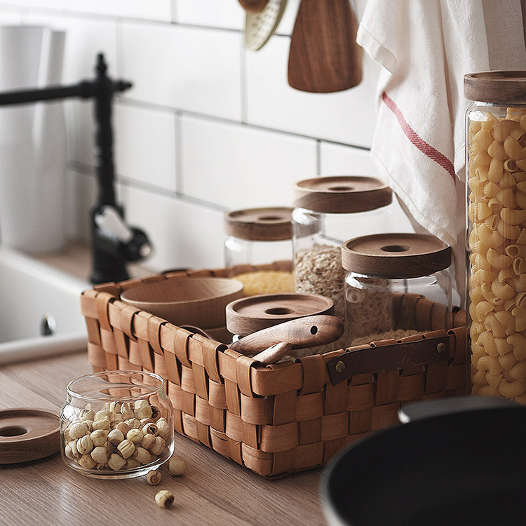 Hot Selling Airtight Container Glass Canister Storage Jars with Wood Lids