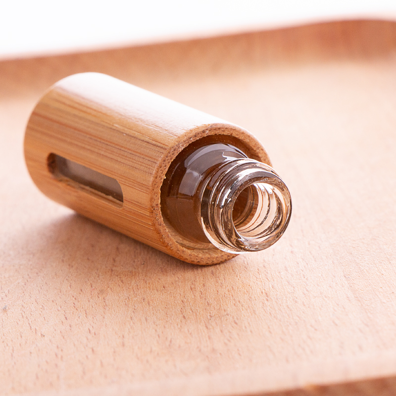 Hot Selling Items Clear Glass Assorted Natural Crystal Gemstone RollerBamboo Bottles For Essential Oil