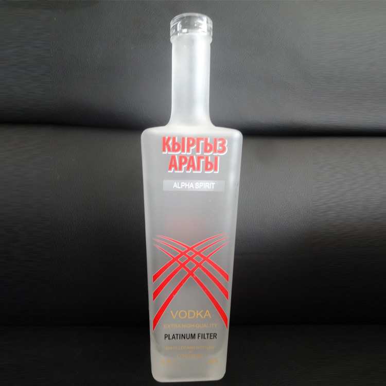 Hot Stamping 500ml 700ml 750ml liquor brandy glass bottle