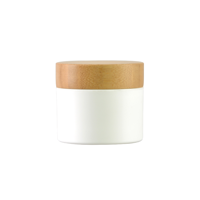 Hot cake cosmetic plastic cream jars with bamboo lid for skincare packaging