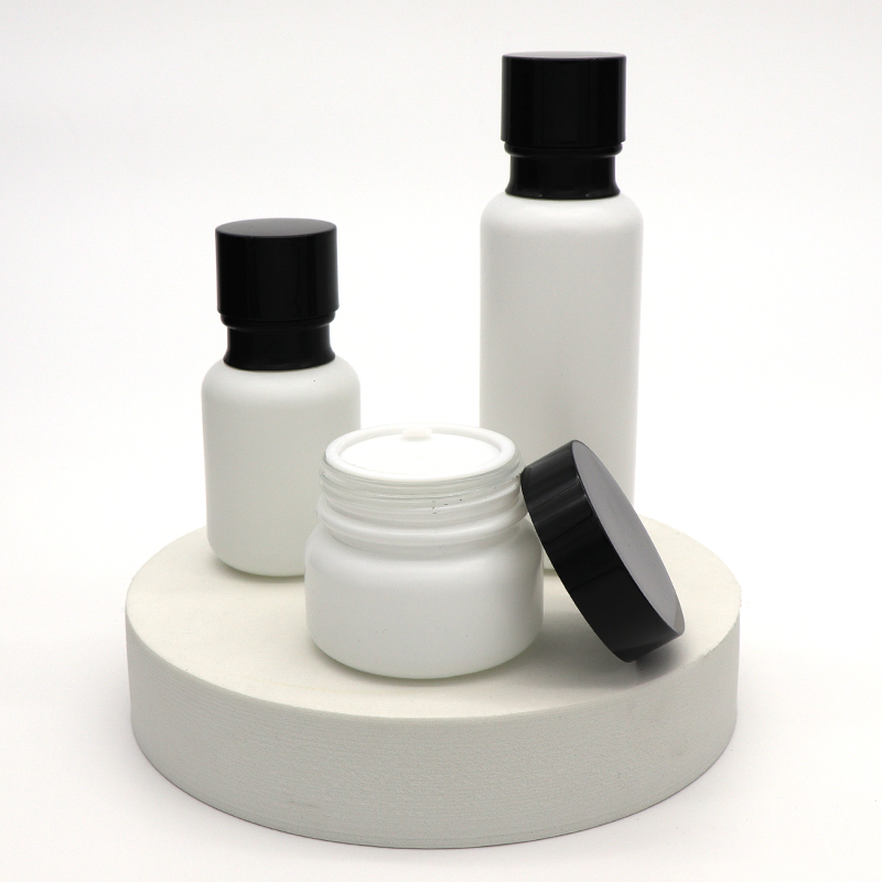 Hot matte white 30g 50g 40ml 100ml 120ml Glass Jars Bottles Lotion Bottle With Pump