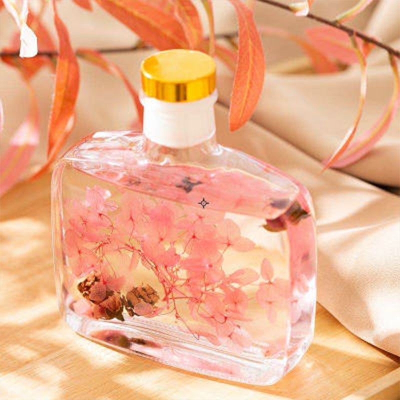 Hot sale 100ml square transparent glass bottle aromatherapy bottle