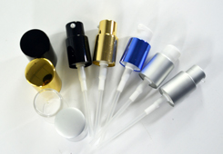 Hot sale 15ml 30ml 50ml 100ml clear matte black green blue rectangular glass perfume bottle with spray cap