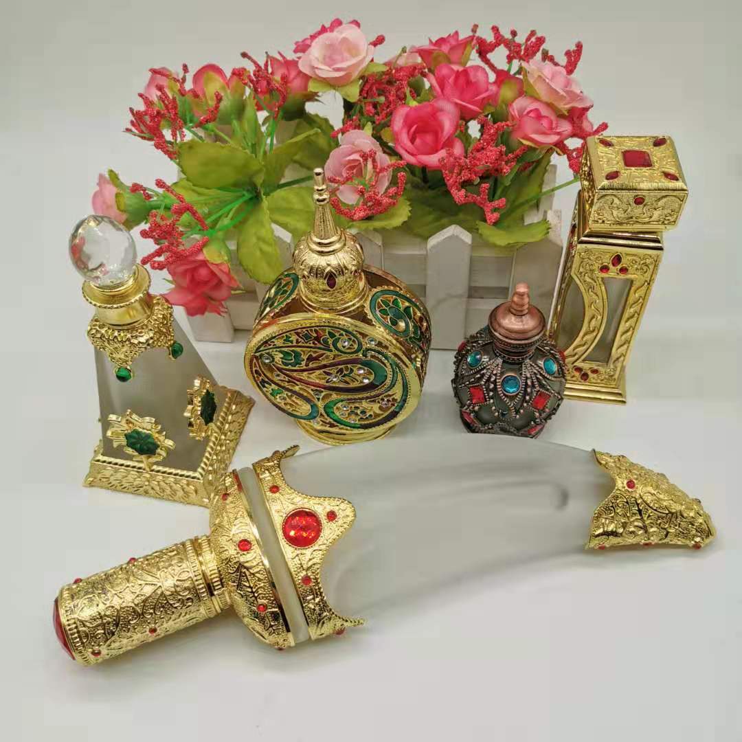 Hot sale 30ml Unique Arabic Style Metal Essential Oil Attar Perfume Glass Bottles with Glass Stick