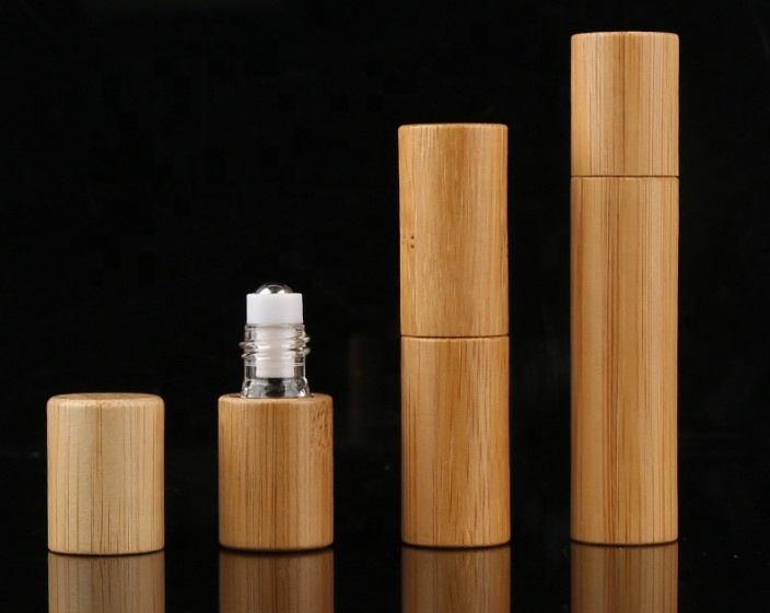 Hot sale 3ml 5ml 10ml small bamboo glass roller ball bottles for cosmetic e liquid perfume essential oil screw cap