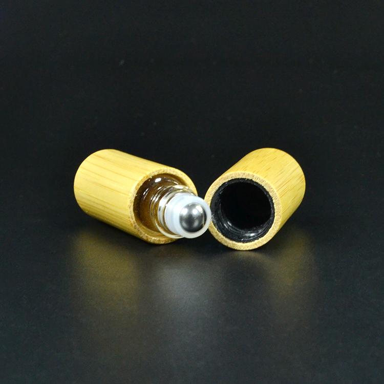 Hot sale 5ml 10ml 15ml stainless steel roller ball essential oil perfume bamboo glass roll on bottle