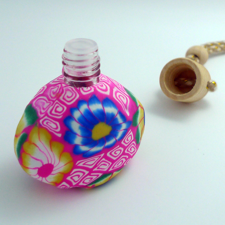 Hot sale Car Accessories Empty Soft Ceramic Fresh Perfume Bottle Essential Oil Bottle