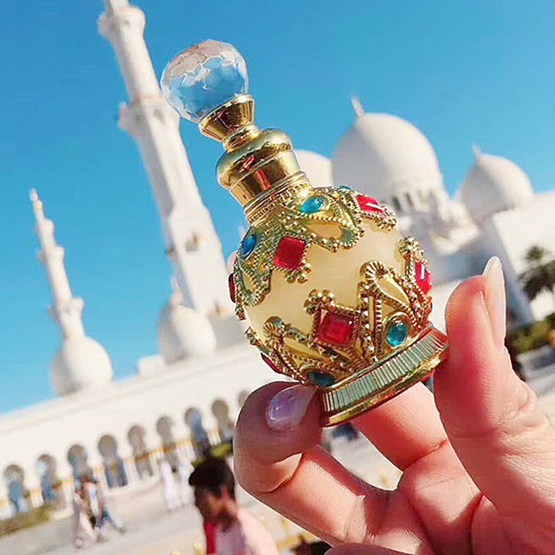 Hot sale beautiful amber glass bottle 30ml 50ml luxury perfume bottle can accept OEM