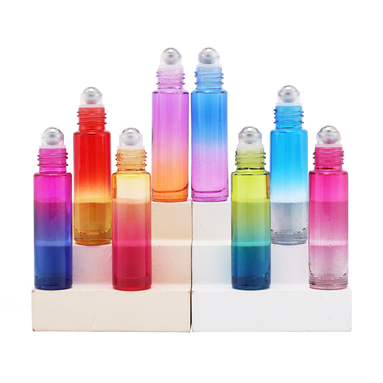 Hot sale clear amber green blue roll on lip gloss bottles 4ml 6ml 8ml 10ml glass roller bottle with plastic roller ball