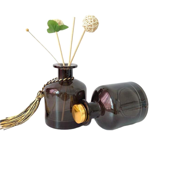 Hot sale decorative black matte round reed glass diffuser bottle 100ml