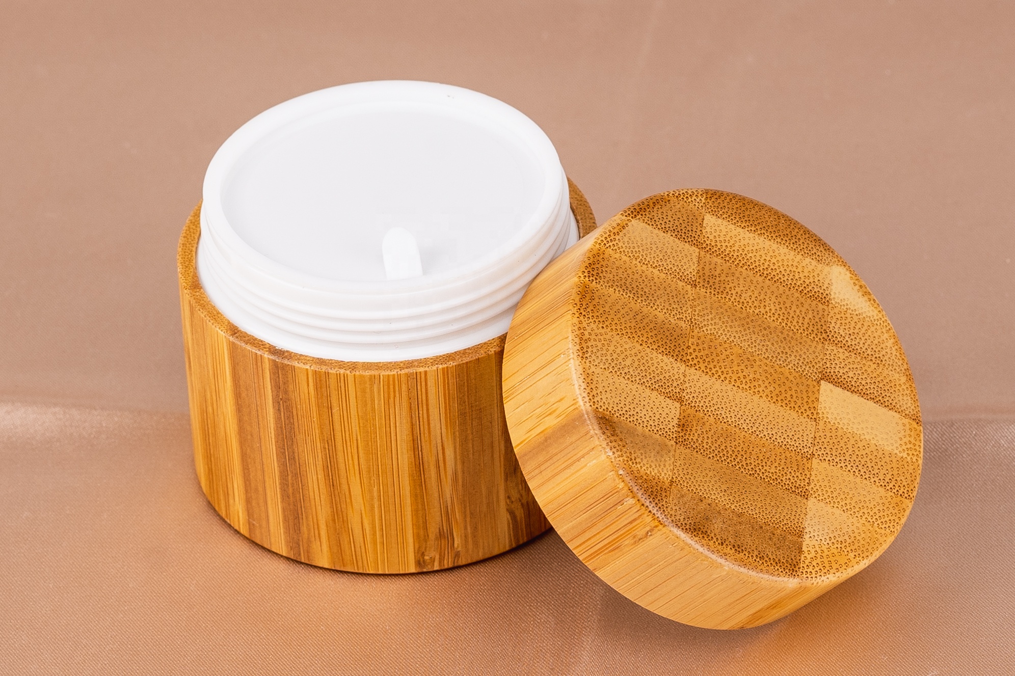 Hot sale environmental protection customized logo 50g blank matte cream wooden bamboo cover glass cosmetic jar