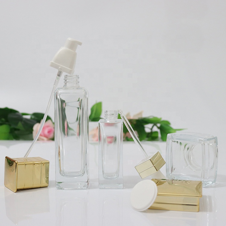 Hot sale glass cosmetic bottle set, glass cosmetic bottle and jars for personal skin care packaging