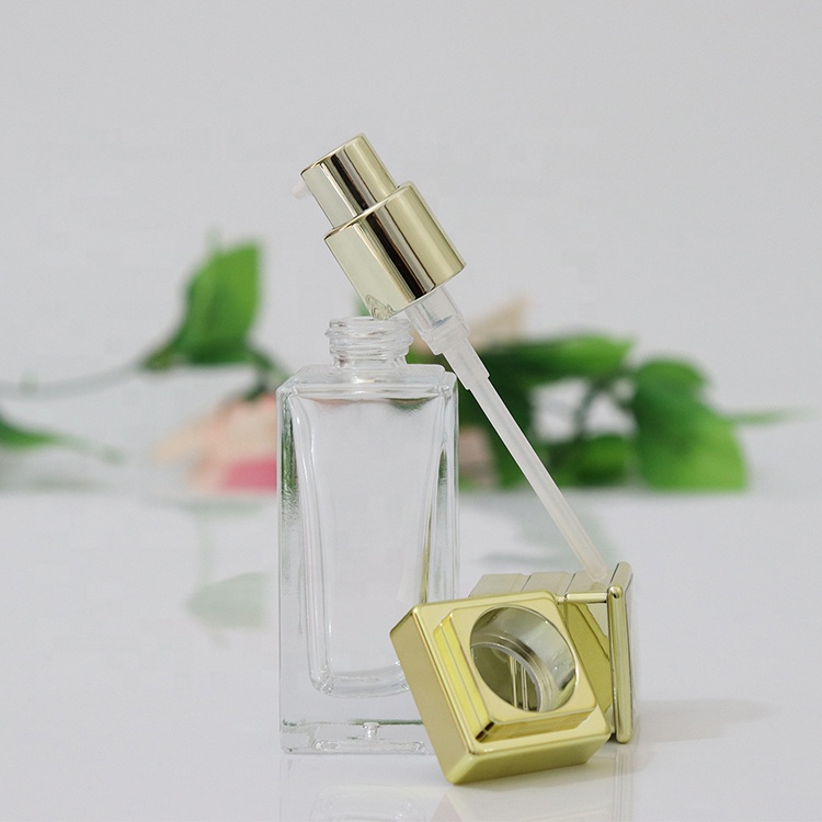 Hot sale glass cosmetic bottle set, glass cosmetic bottle and jars for personal skin care packaging