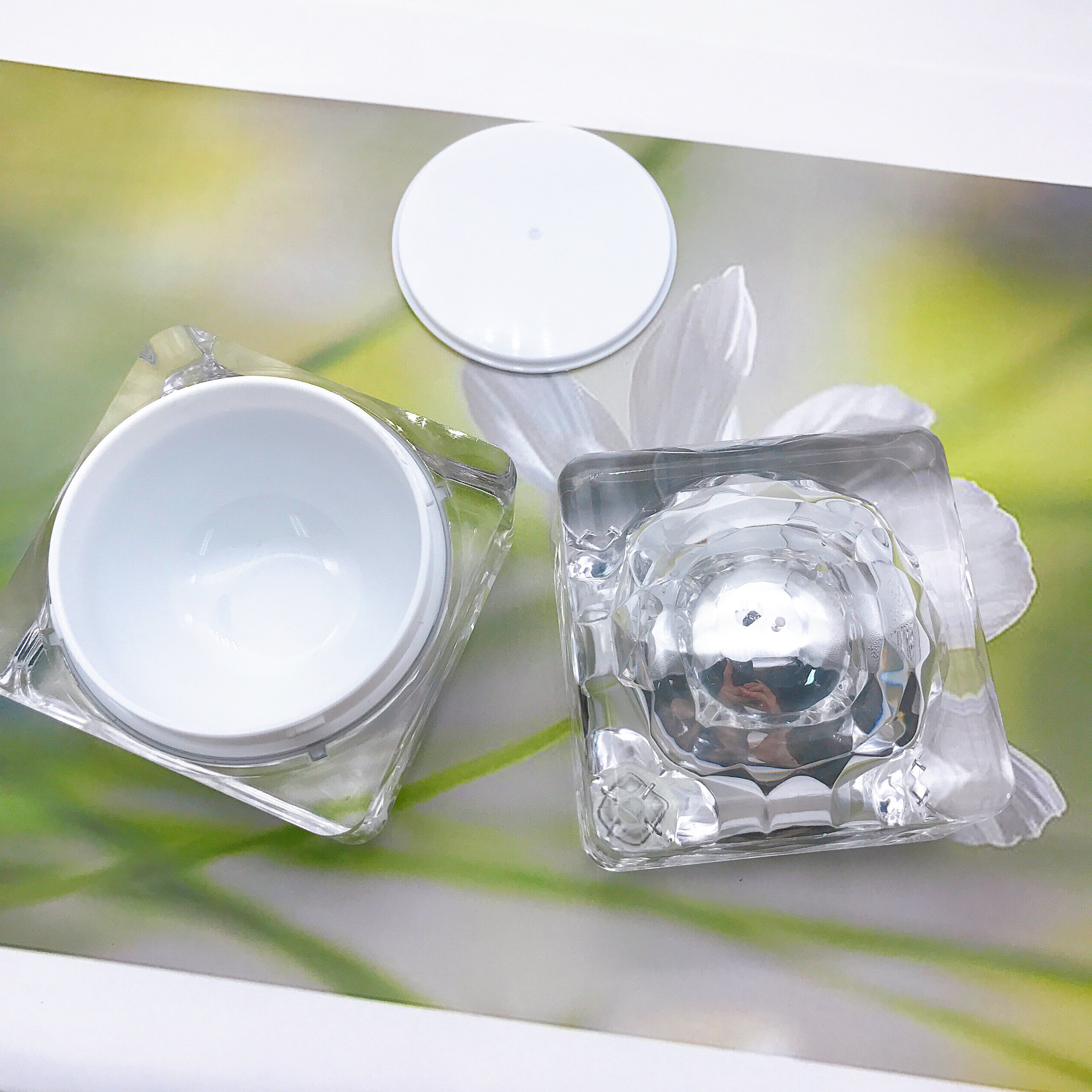 Hot sale luxury 50g acrylic square silver cosmetic cream jar for skin care