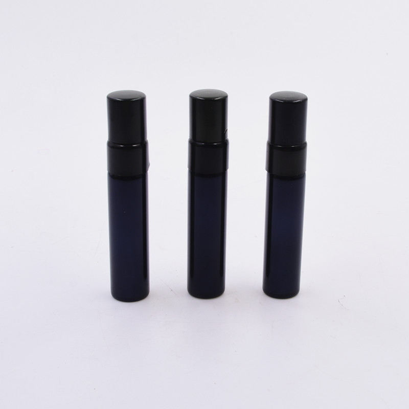 Hot sale mini travel pack 5 ml black round perfume sample separate cosmetics into small glass bottles with spray