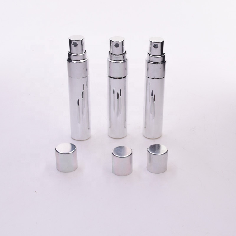 Hot sale mini travel pack 5 ml sliver round perfume sample separate cosmetics into small glass bottles with spray