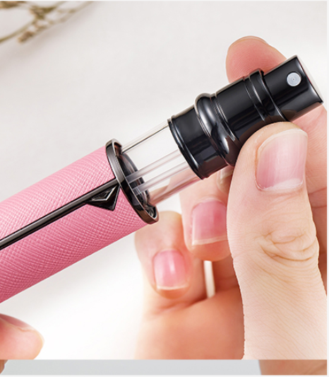 Hot sale refillable 5ml portable mini leather container travel perfume bottle cosmetic spray packaging perfume atomizer