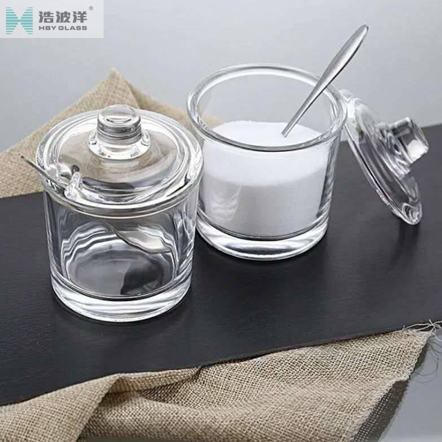 Hot sale spice salt pepper glass jar with glass lid for kitchen 180ml