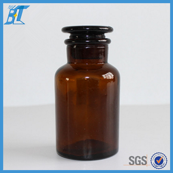 Hot sell 125ml Brown Glass Apothecary Bottle Amber Pharmacy Reagent Bottle with Ground Glass Stopper