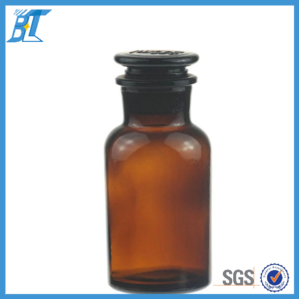 Hot sell 125ml Brown Glass Apothecary Bottle Amber Pharmacy Reagent Bottle with Ground Glass Stopper