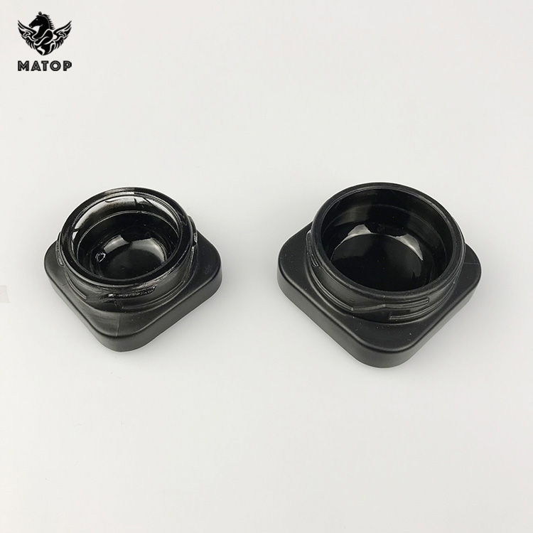 Hot sell 7ml Child proof Square Black concentrate glass jar with screw caps