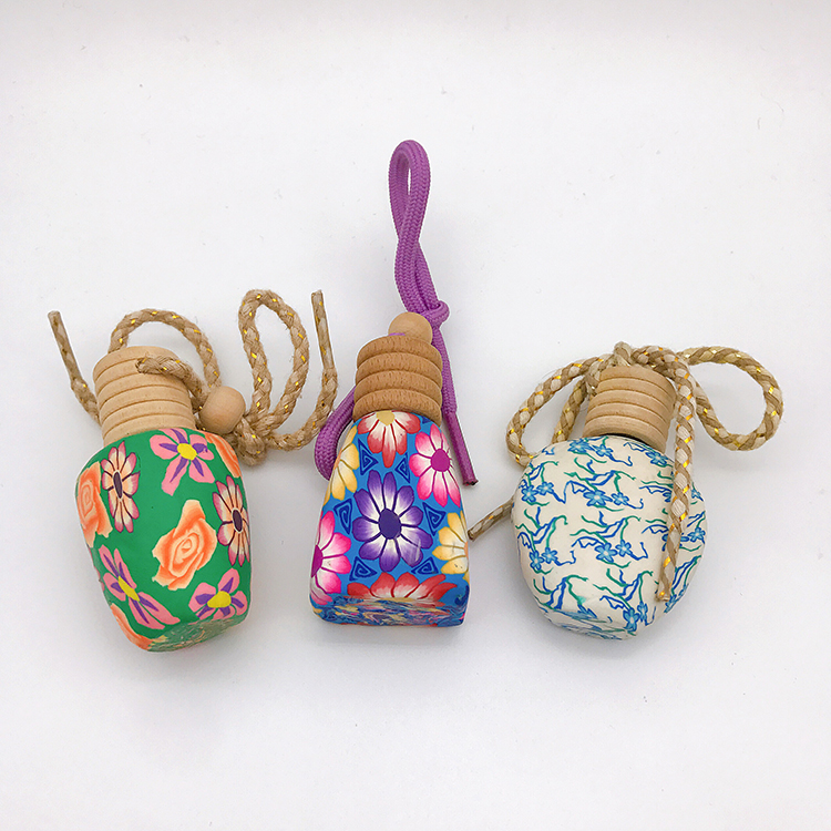 Hot selling Latest Design Car Perfume Bottle Mini Glass Bottle Colored Painting Perfume Bottle