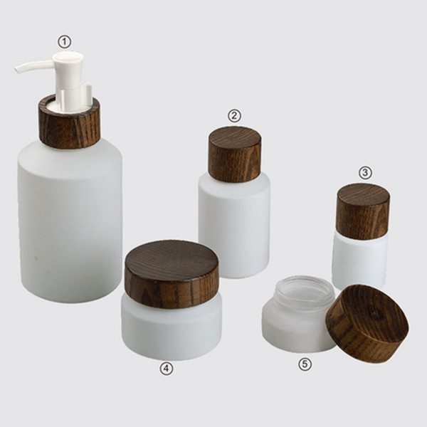 Hot selling new design glass cream bottle bamboo lid cream jar with bamboo glass bottle wood lid cap China supplier