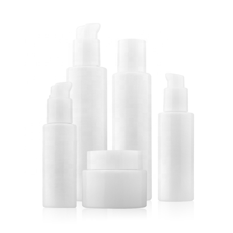 Hot selling opal white glass jar for cosmetic packaging with opal white lid