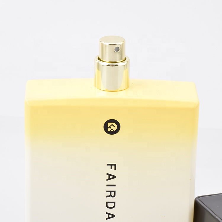 Hot selling wholesale price perfume bottle with box mist spray 100ml glass perfume bottle