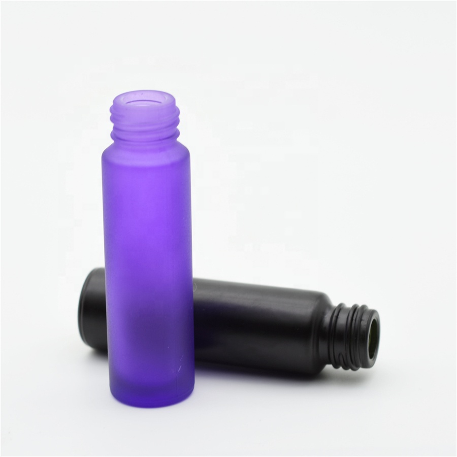 Hotest matte frosted amber black blue perfume essential oil glass 10ml roll on bottles with gemstone roller