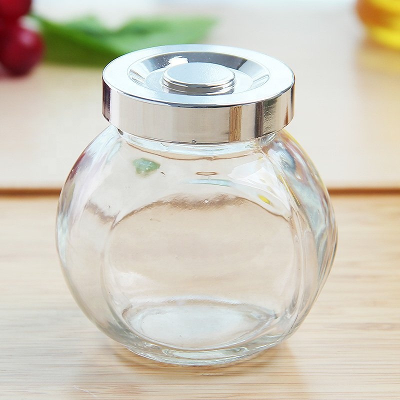 Hotsale 180ml condiment bottles glass spice storage jars for salt and pepper
