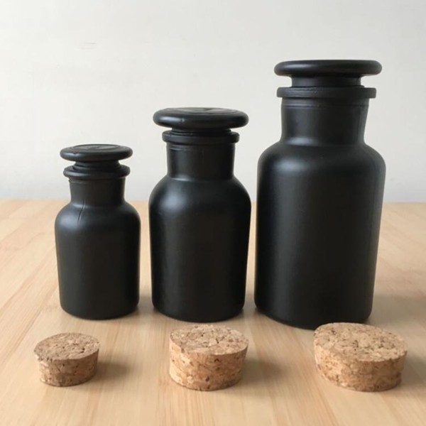 Hotsale Spray black colored reagent Apothecary glass jar on 60ml 125ml 250ml 500ml