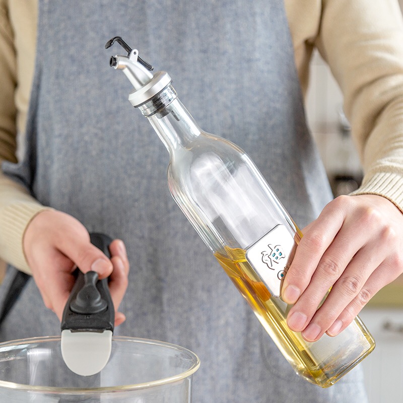 Household oil bottle glass leak proof seasoning bottle kitchen seasoning bottle set