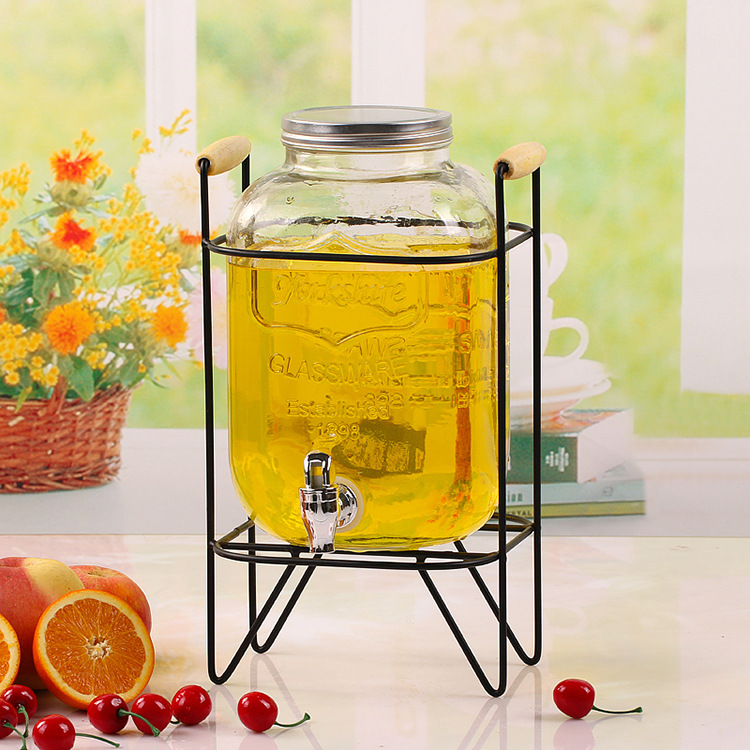 Household safety and environmental protection thickened glass juice jar sealed bubble wine bottle with faucet