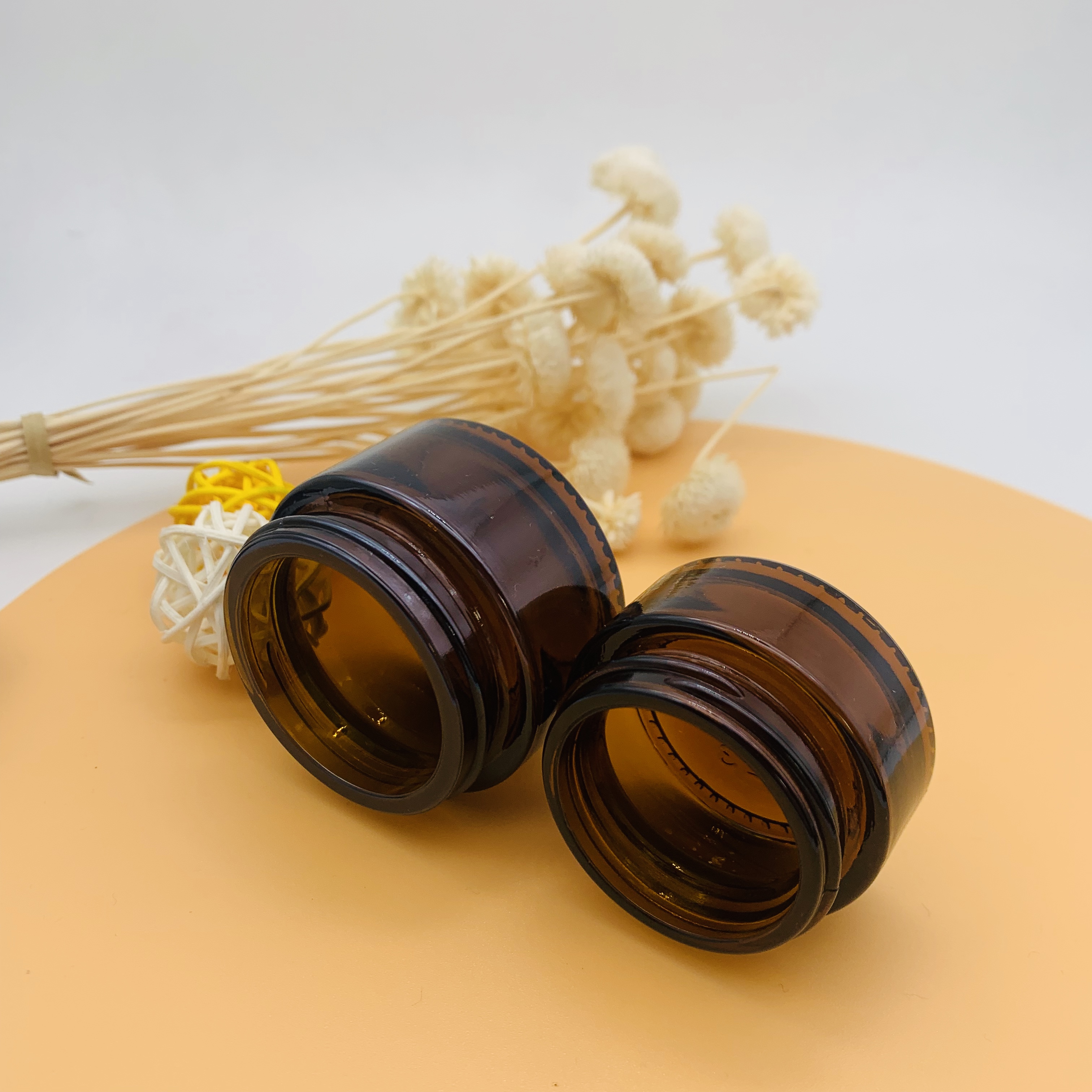 IN STOCK Amber Wide Mouth Cosmetic Cream Glass Jar With Black Lid 30G