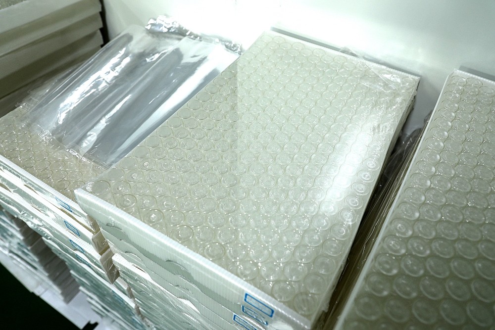 ISO standard clear or amber pharma glass vials/bottle/packaging tubular or mold type