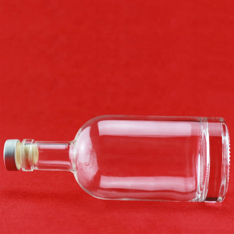 In Stock International Standard Super Flint 500ml 700ml 750ml Round Shape Rum Gin Glass Liquor Bottle With Cork