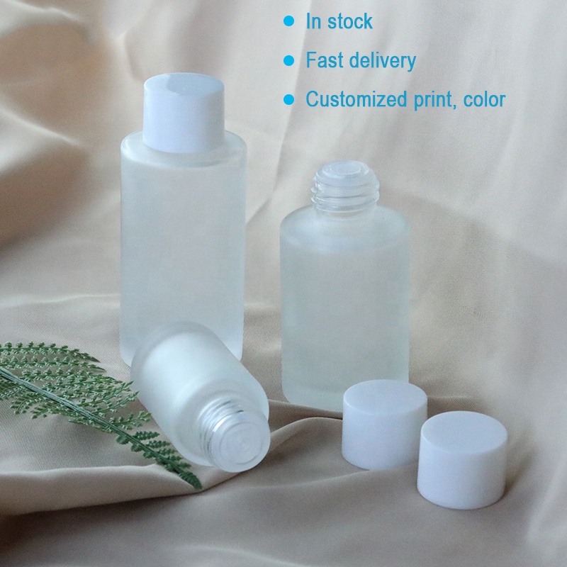 In stock 30ml 60ml 100ml 120ml flat shoulder frosted glass bottle toner with screw cap (EPG29)