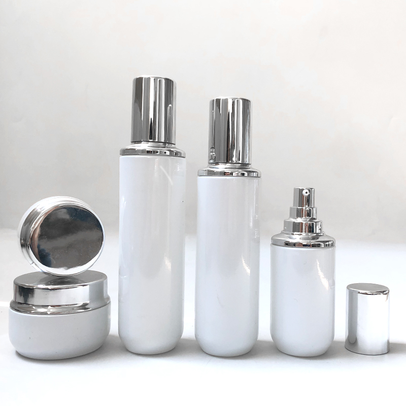 In stock clear glass cream jar 30g 50gskincare cosmetic packaging for face cream container with silver cap