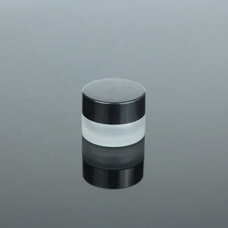 In stock fast delivery matte white 10ml small frosted glass cream jar black top (GJM18)