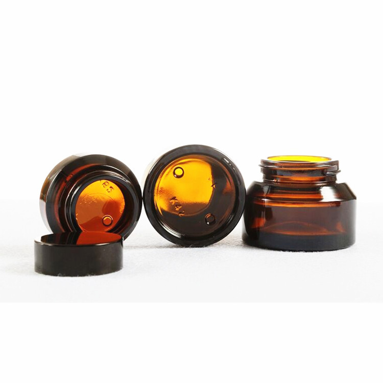In stock skincare cream used Matte Black Empty Glass Cream Jars With Wood Grain Lids Mini Cosmetic Pot Containers