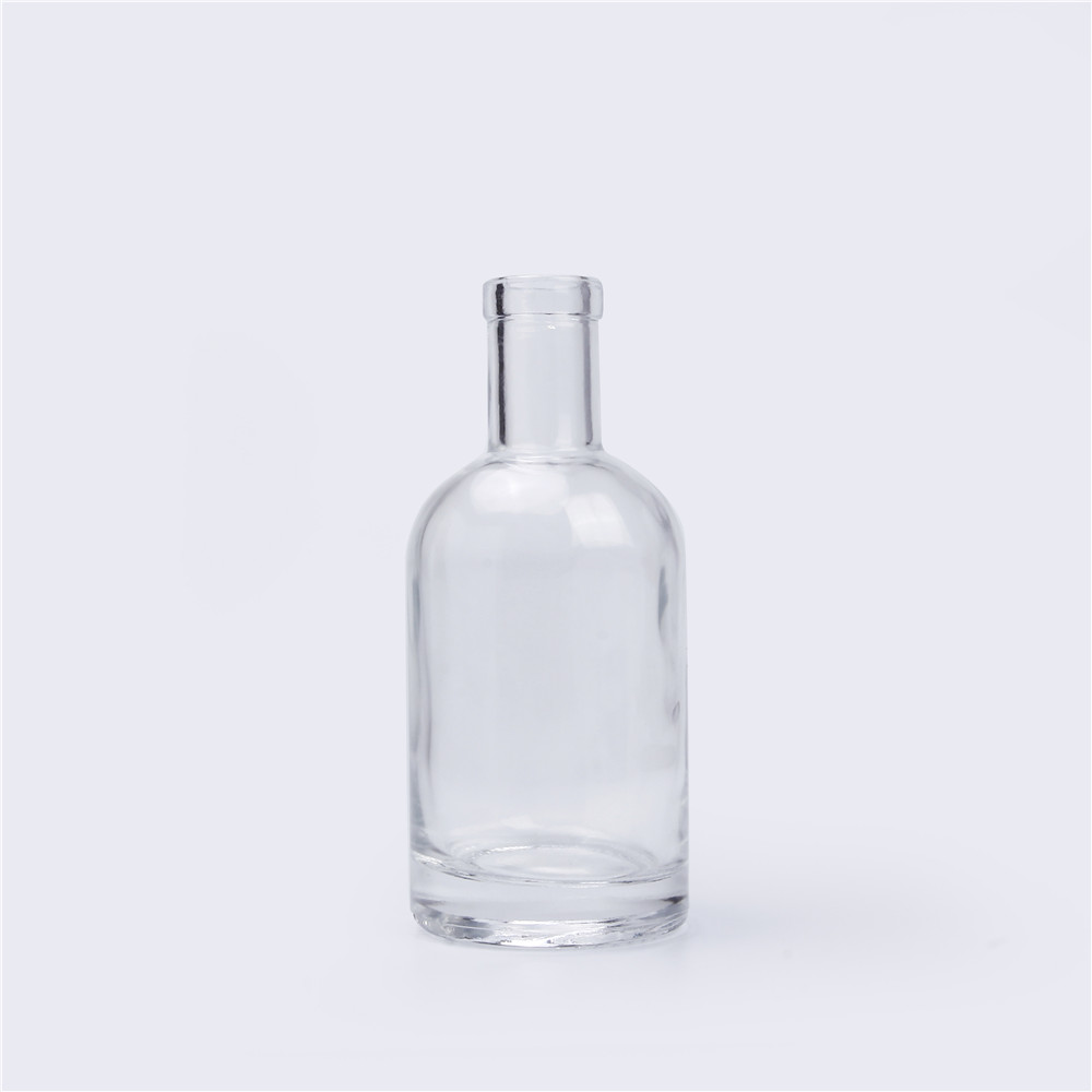 Innovative 200ml Empty Small Black Olive Oil Glass Bottles With Cork For Cooking Oil