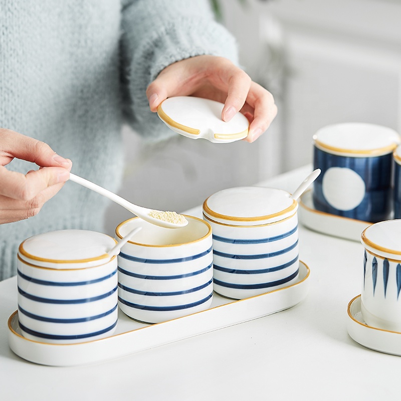 Japanese-style Ceramics Spice Jar Kitchen Set Home Use Salt Shaker Seasoning Sugar Can Condiment Box
