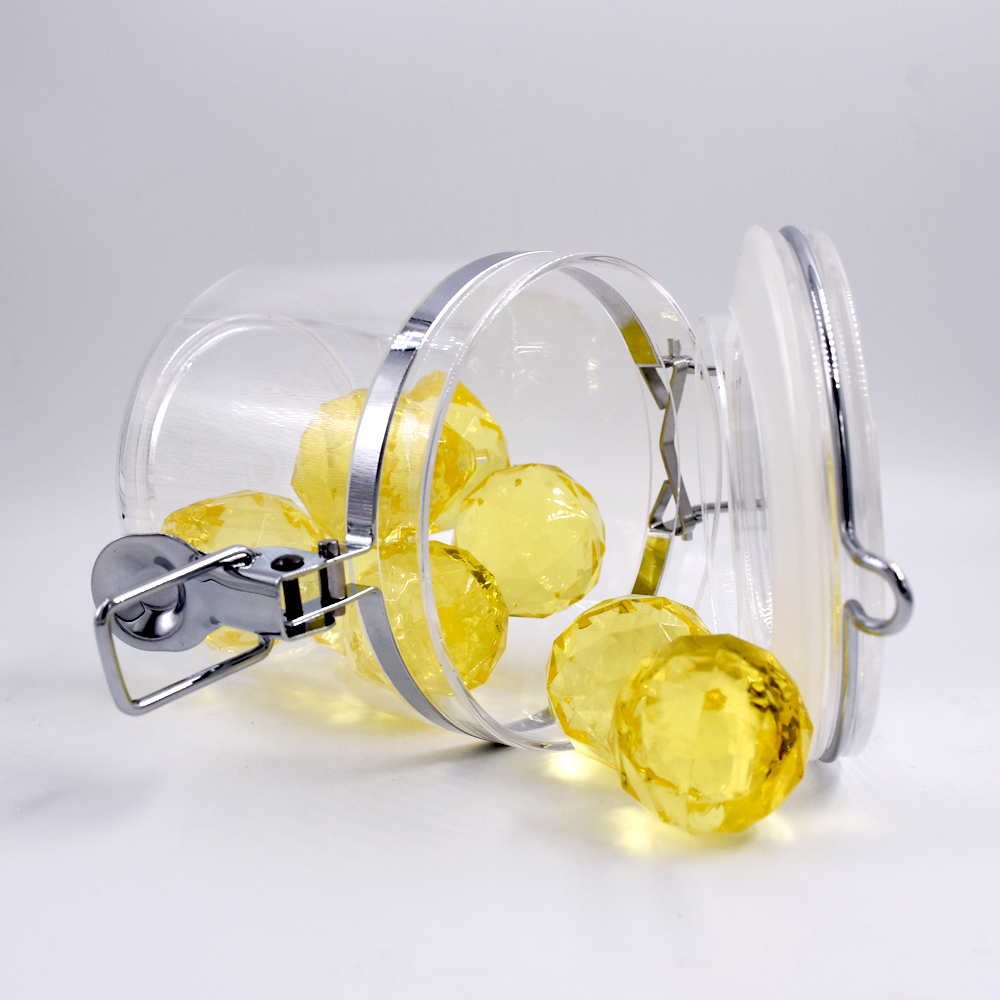 Jar Storage 670ml Wholesale Food Storage Plastic Jars Acrylic Storage jars With Clamp Airtight Lids